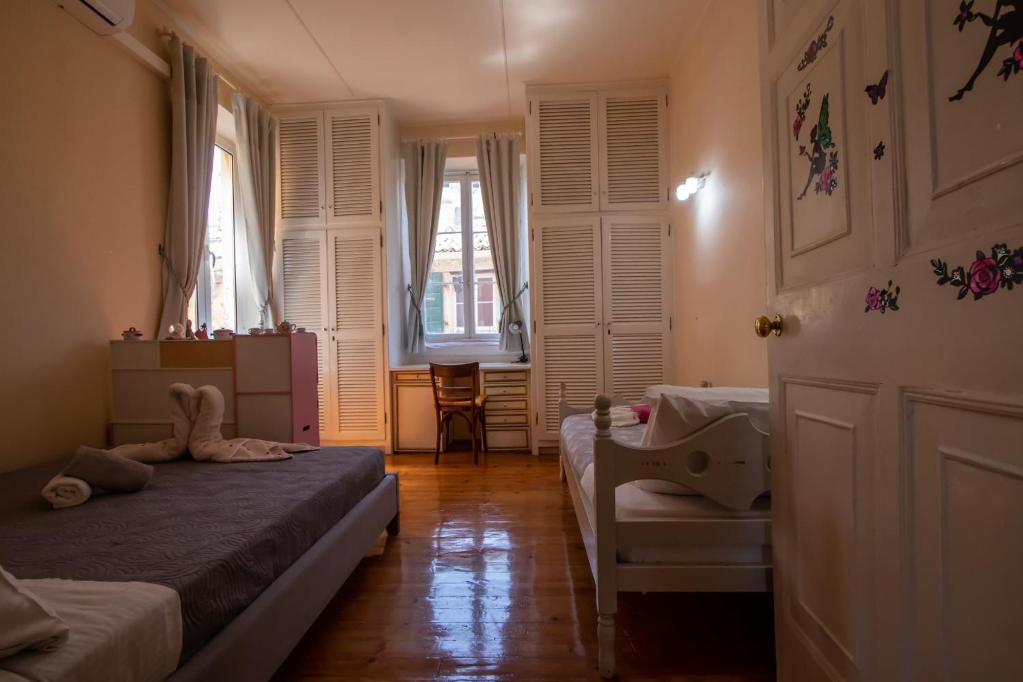 Elenis, In The Heart Of The Old Town Apartment Corfu  Extérieur photo